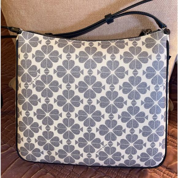 NWT kate spade Flower Crossbody Handbag - Picture 4 of 15